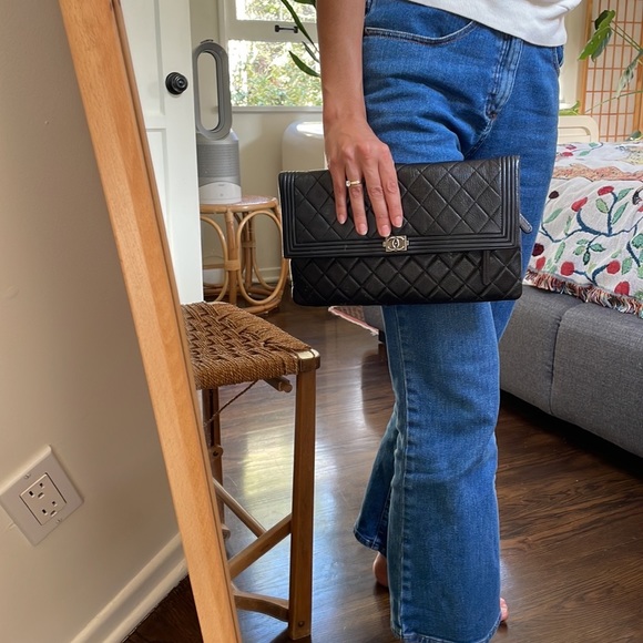 CHANEL fold over quilted clutch purse - Picture 11 of 11